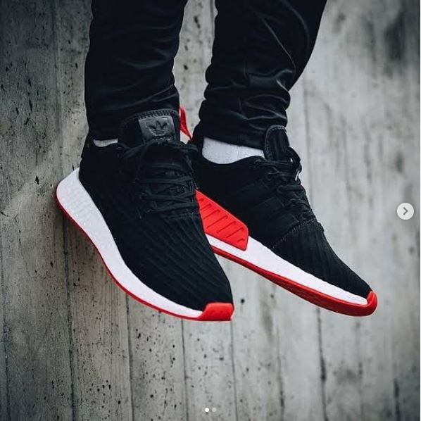 nmd r2 pk black red