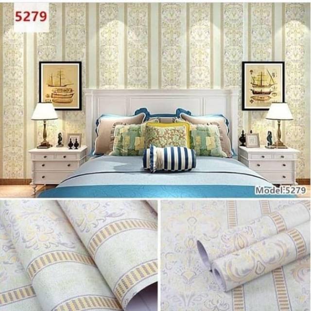 Wallpaper stiker dinding motif batik list