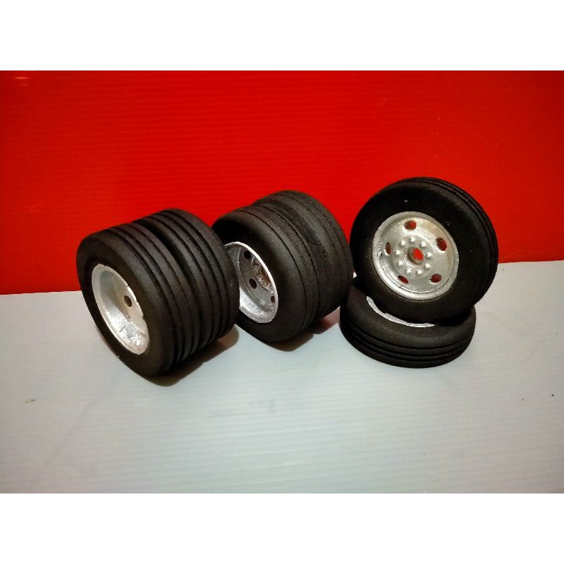 ban miniatur bus dan truck dial 7cm