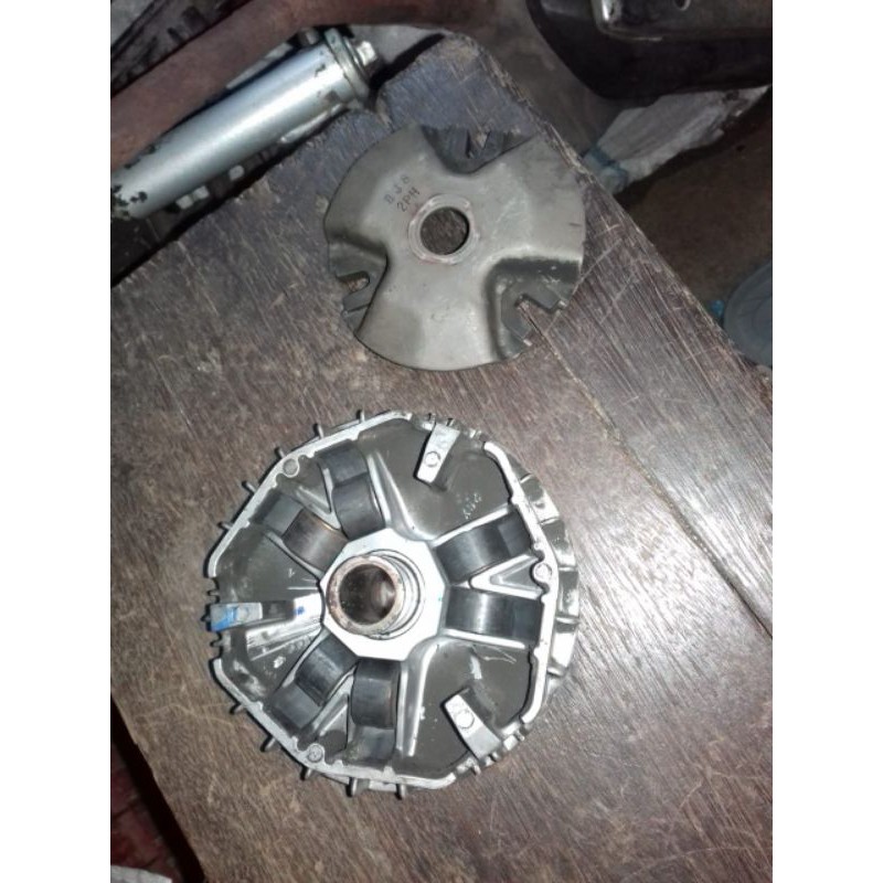 Rumah Roller Set Komplit Yamaha MIO M3 Original Lepasan Motor