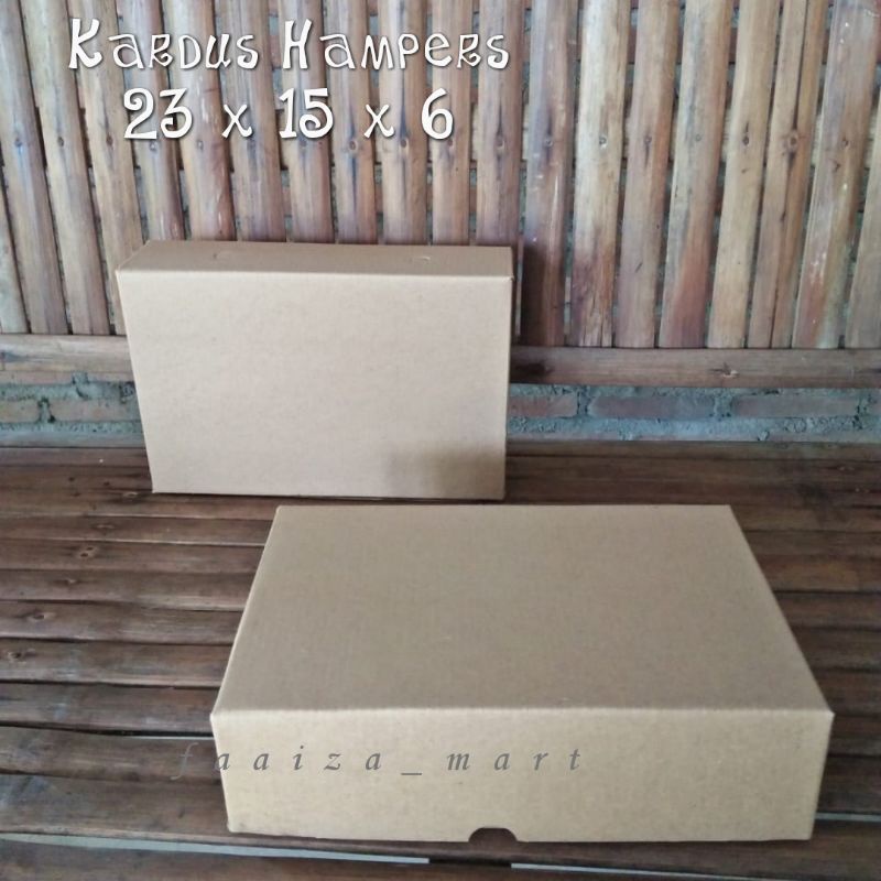 

Eceran Box Hampers 23 x 15 x 6 - Kotak Pizza/ Brownies/Kardus Coklat/Karton Polos/Baju