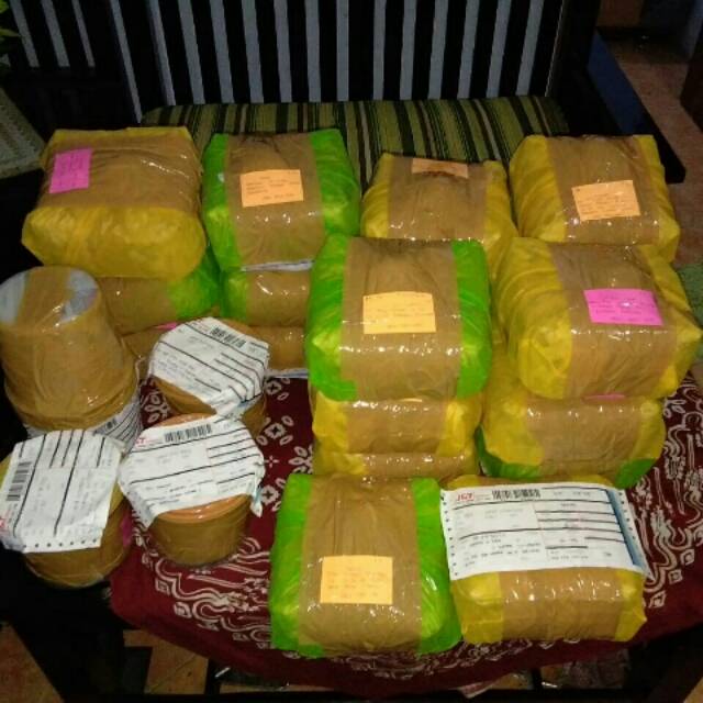 Telur jangkrik alam cliring kualitas super 100 gram atau satu ons