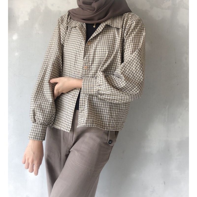 KEMEJA TARTAN CROP OVER SIZE//KEMEJA KOTAK KOTAK WANITA//RUMI OUTER