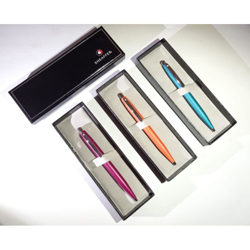 

Pulpen Sheaffer Ultra Mint Featuring Nickel Plate trim Ballpoint