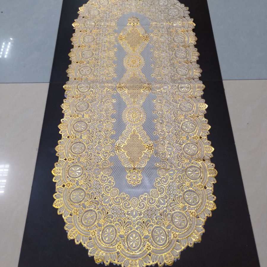 Taplak Meja Tamu Oval Plastik Anti Air Gold Emas Silver