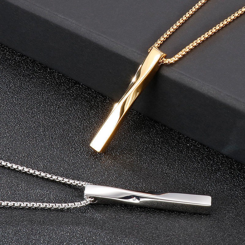 Kalung Rantai Klavikula Bahan stainless steel Dengan Liontin Kulit Ular Panjang Untuk Pria