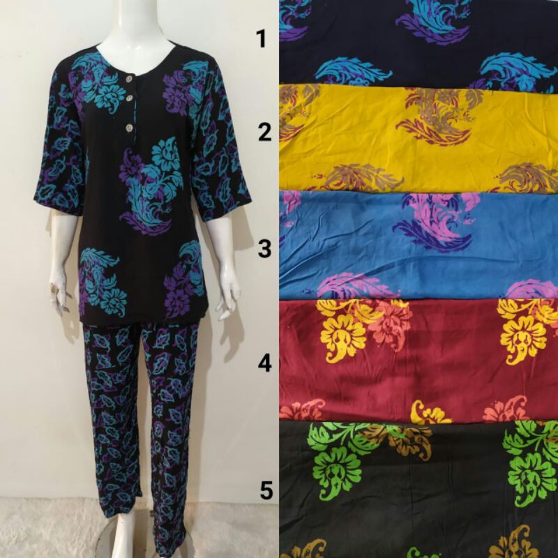 Florist set by Ziyan Batik