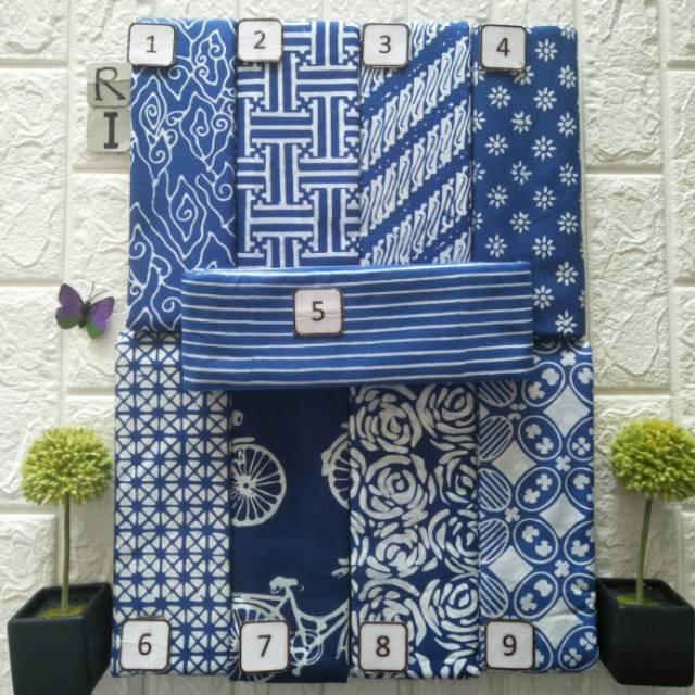 Kain batik cap garutan satu warna pastel, warna biru, biru muda