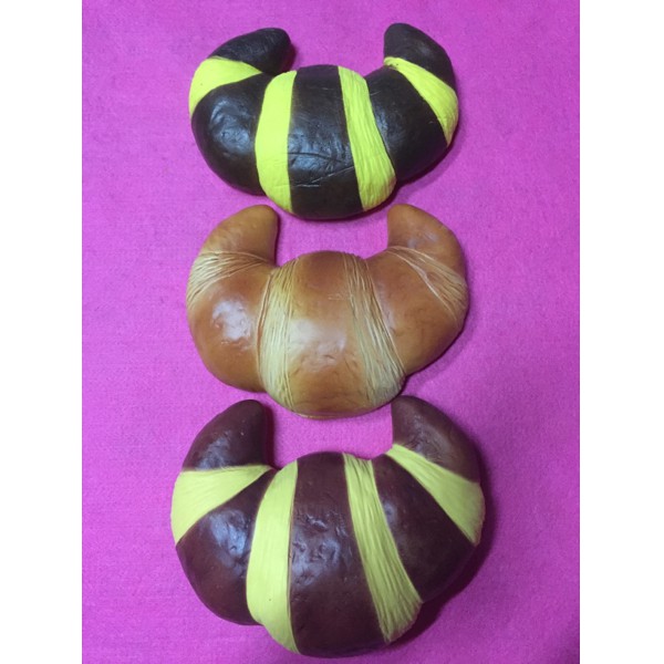 Squishy super jumbo croissant