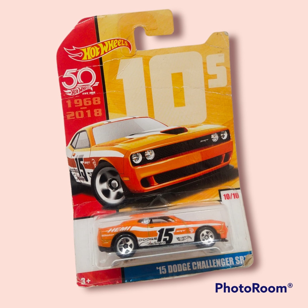 HOTWHEELS 15 DODGE CHALLENGER SRT
