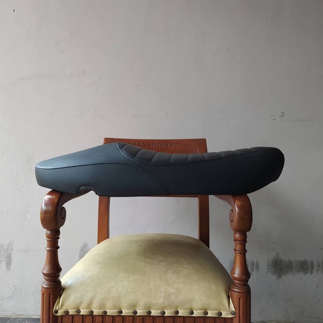 SARUNG JOK VESPA S LX KULIT JOK VESPA LX S / HANYA KULIT SAJA