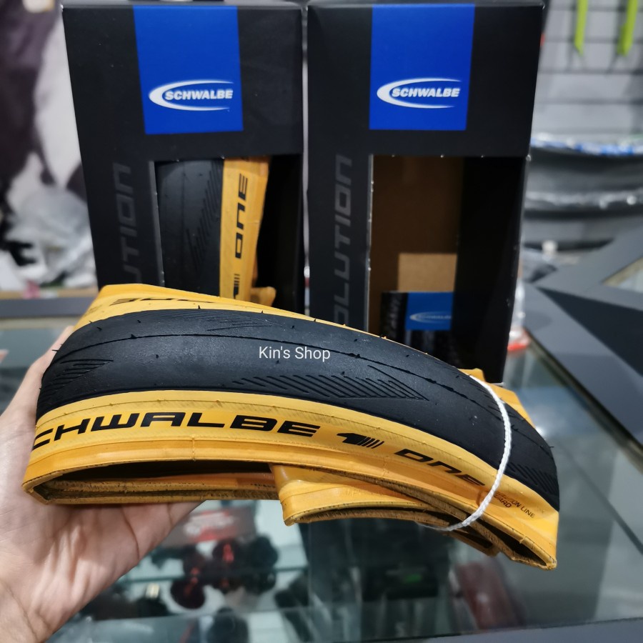 BAN LUAR SCHWALBE ONE 16 X 1.35 KEVLAR