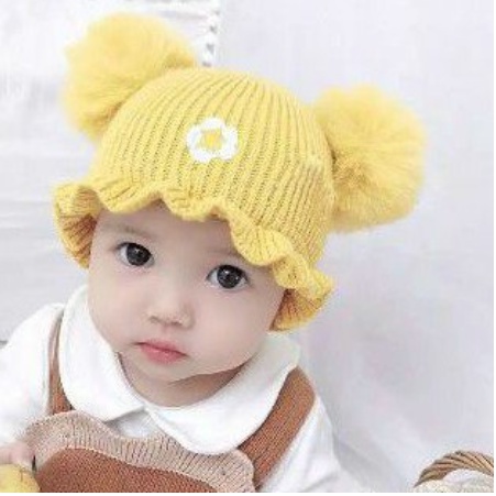 Kupluk pompom baby gril / kupuk pompom renda