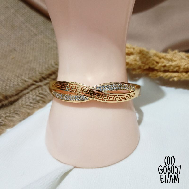 Gelang Xuping Fashion Bangle gold Mata zircon Mewah G06057