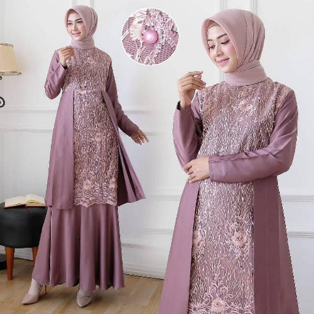 Zarina dress