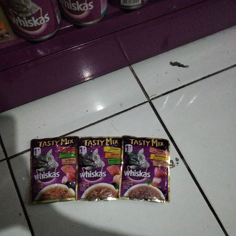 Whiskas Tasty Mix 1+ /whiskas pouch 80 gr Makanan kucing basah