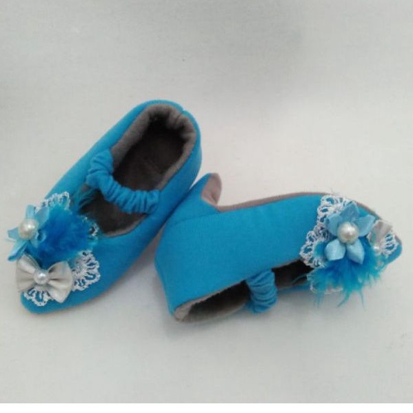 Nunu baby heels