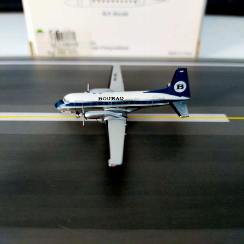 mainan diecast pesawat Aeroclassics Hawker Siddley HS-748 Bouraq Indonesia Airlines 1:400