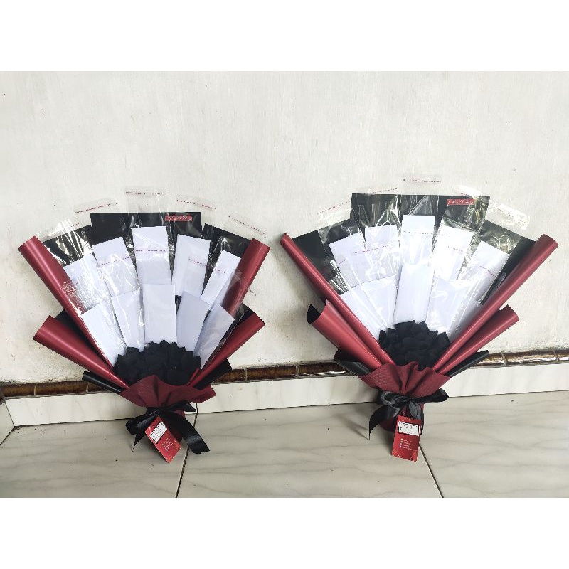

buket uang kosong
