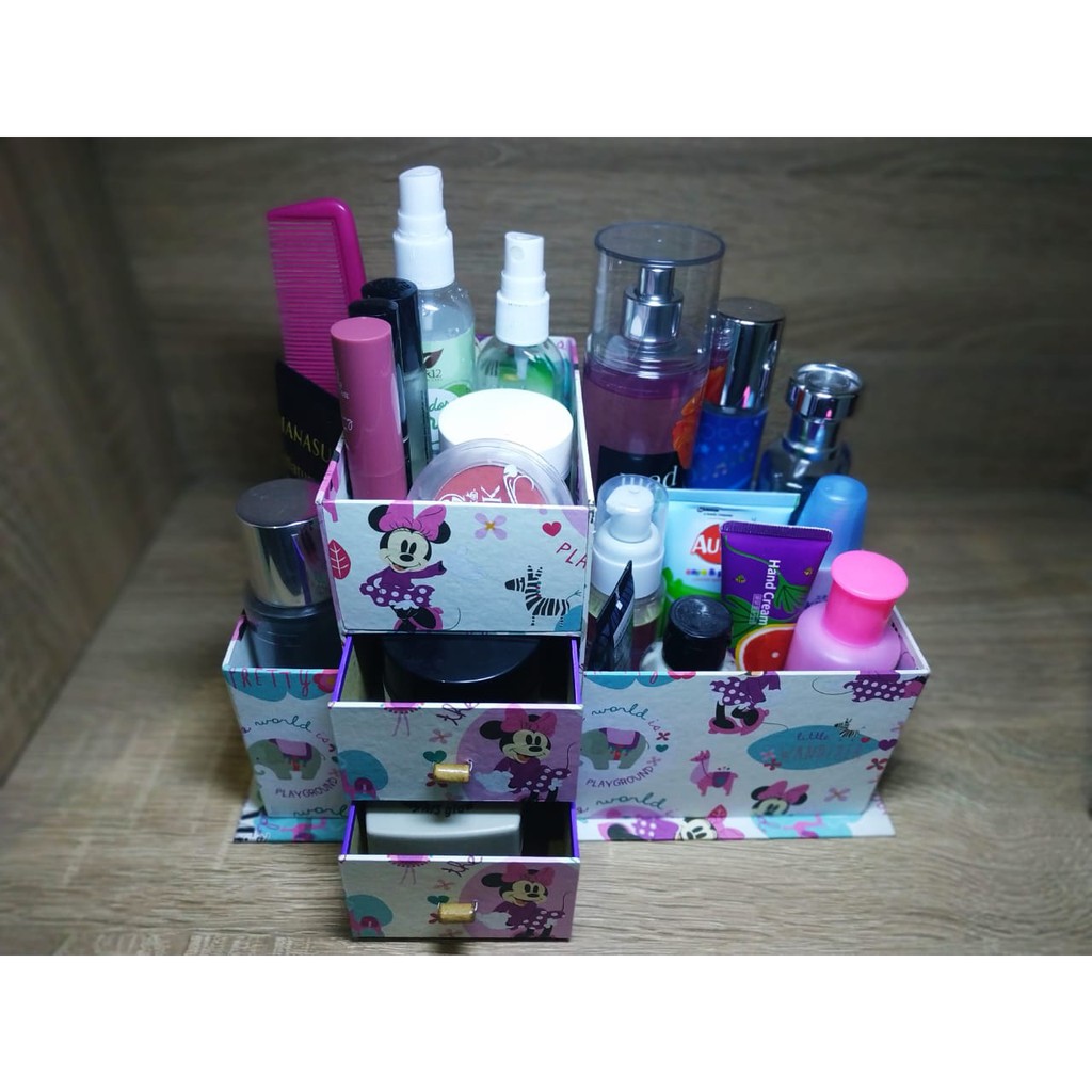 

Tempat makeup/ tempat pensil