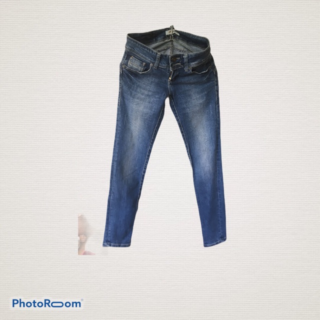 Preloved jeans Lois wanita