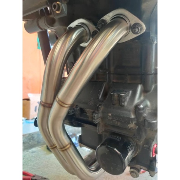 Yamaha MT25 / R25 — Header Underbelly · Silver — foto 3
