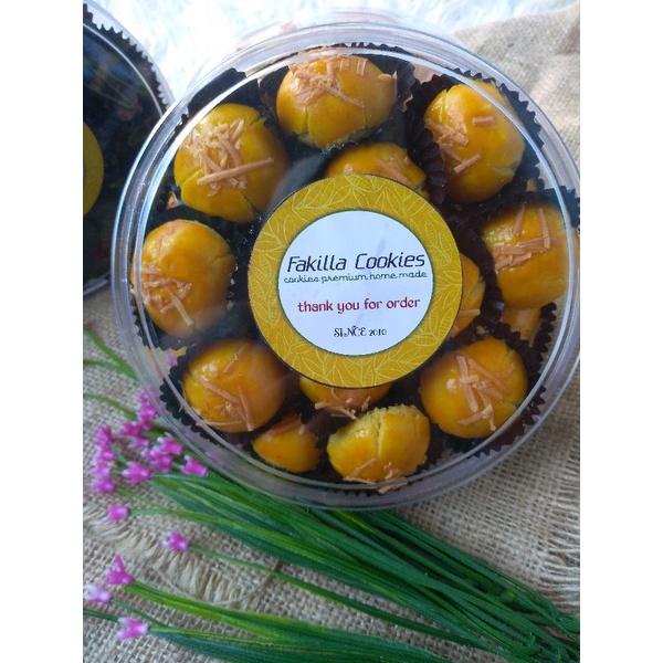 

promo Nastar keju cup tolpes 500gr/kue kering/Nastar keju/Nastar wisman/nastar keju lumer