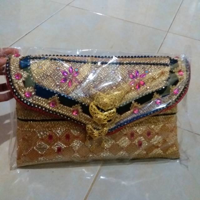 Tas Tapis tenun emas lampung asli