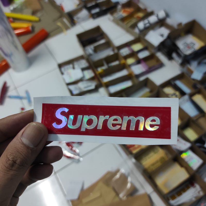 

stiker supreme cutting sticker supreme hologram