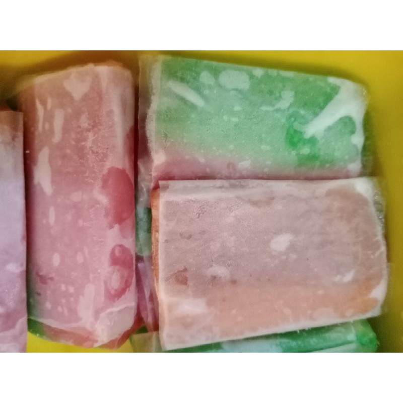 

Es Gabus Pelangi/ es Gabus/ es kue