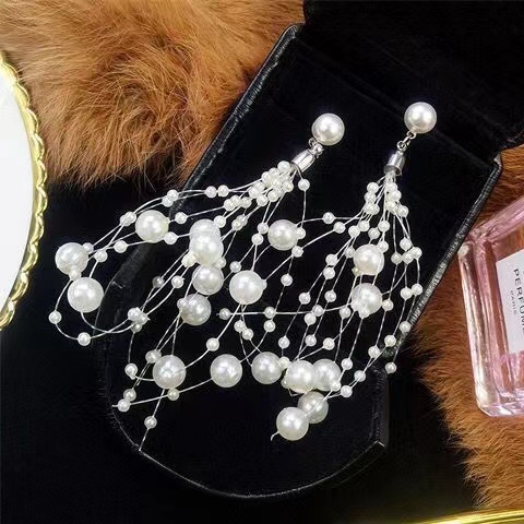 (Hello Girl)E35 Anting Mutiara Jaring Fashion Wanita Mutiara Putih Panjang Stud Earrings Import-4