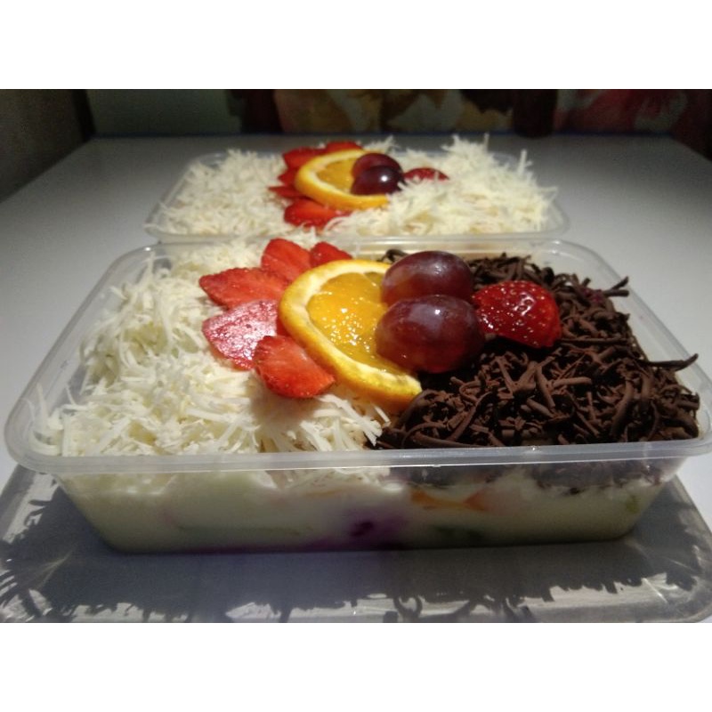 

salad buah noni