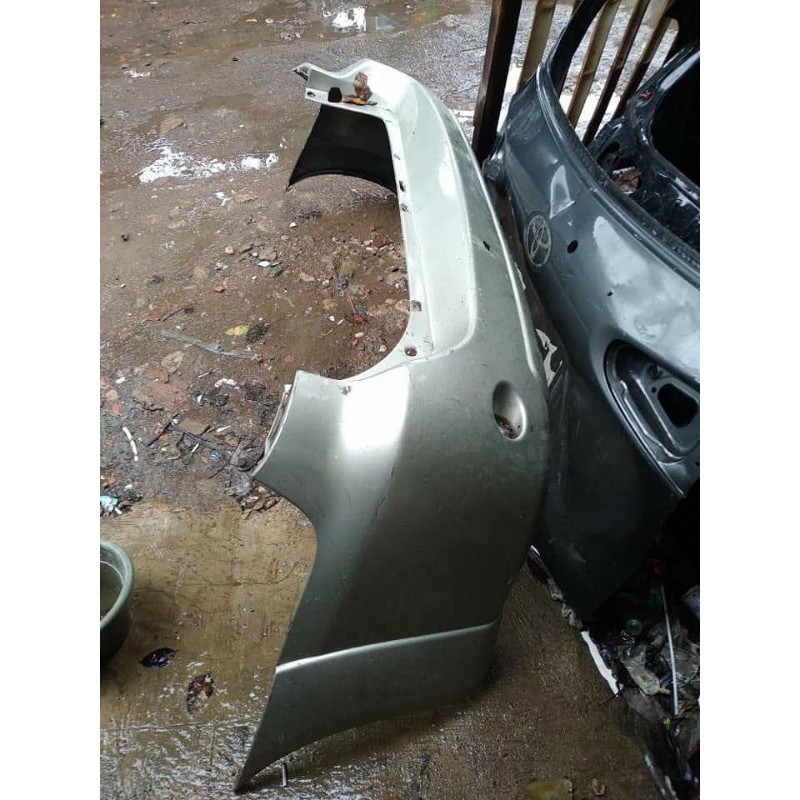bumper belakang fortuner 2010