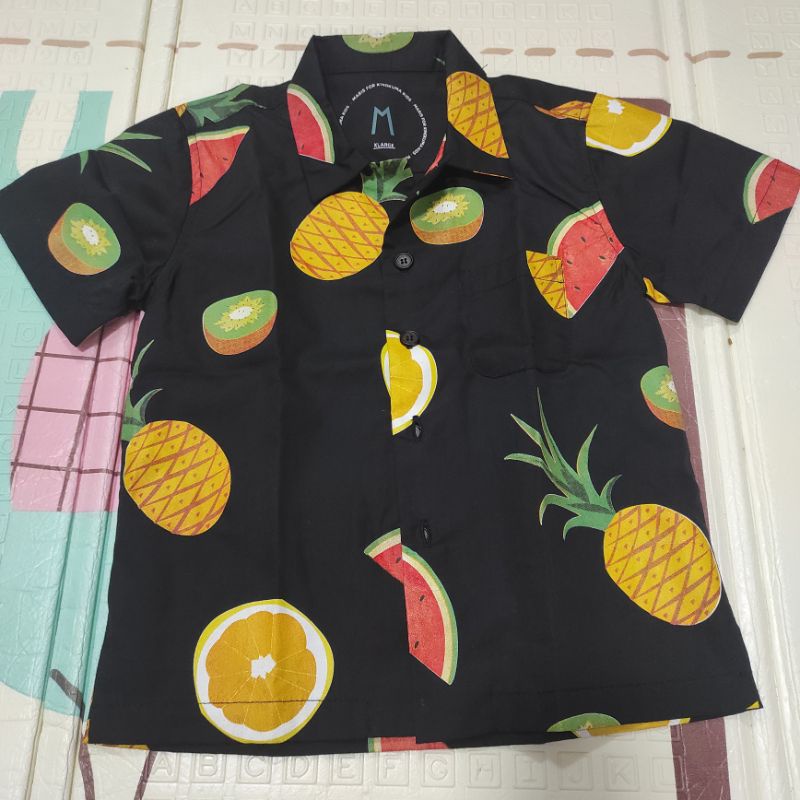 Kemeja Anak XLARGE boy size M, new belum pernah dipakai sama sekali.