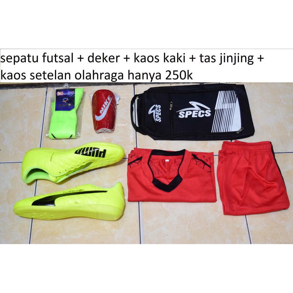 sepatu futsal komponen plus kaos kaki-deker-tas-setelan baju olahraga hanya 260k