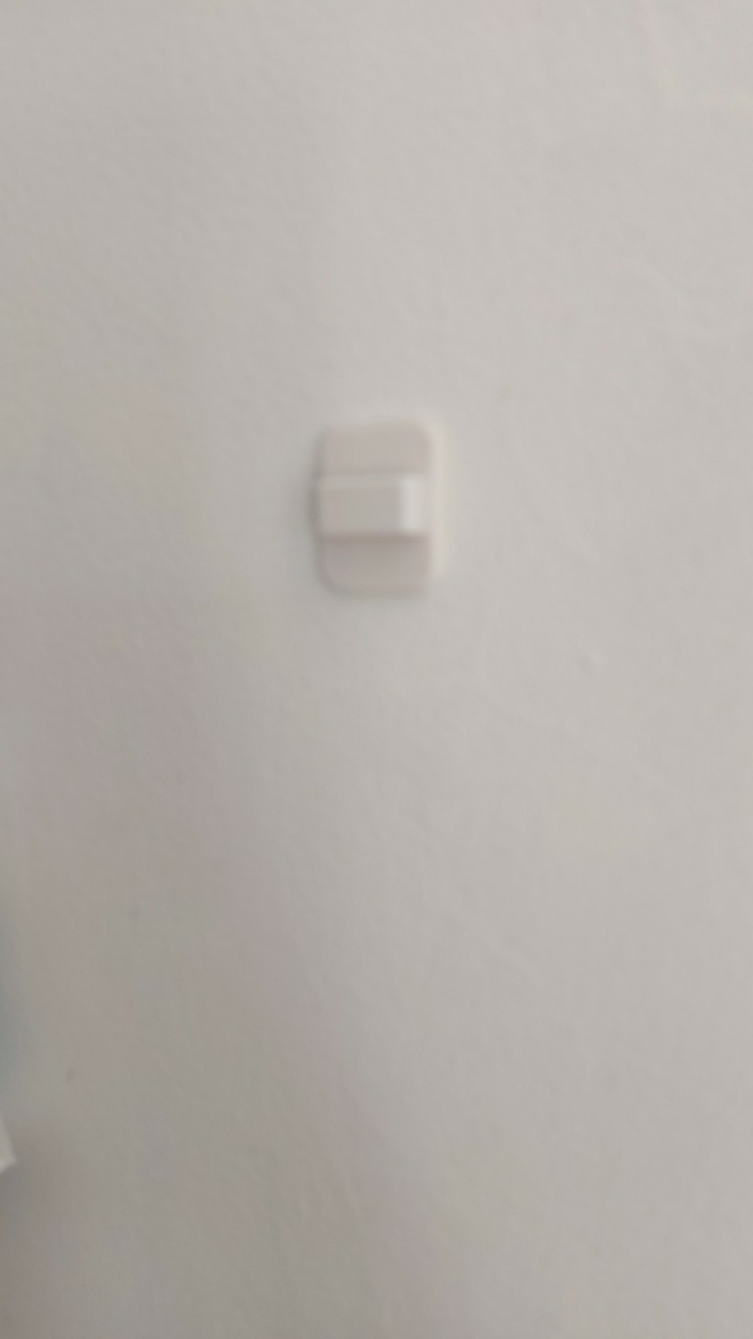 Gantungan Holder Remote Tv Dvd Ac Serbaguna Hook Set 2pcs Tempel Dinding Import