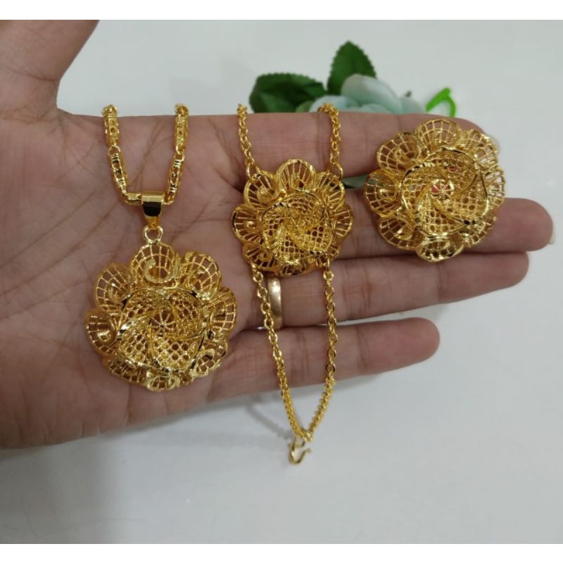 SET PERHIASAN WANITA MOTIF BUNGA UKIR LAPIS EMAS 24 K