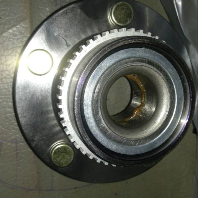 LAHER RODA BELAKANG KIA SPORTAGE 2 TAHUN 2004-2008