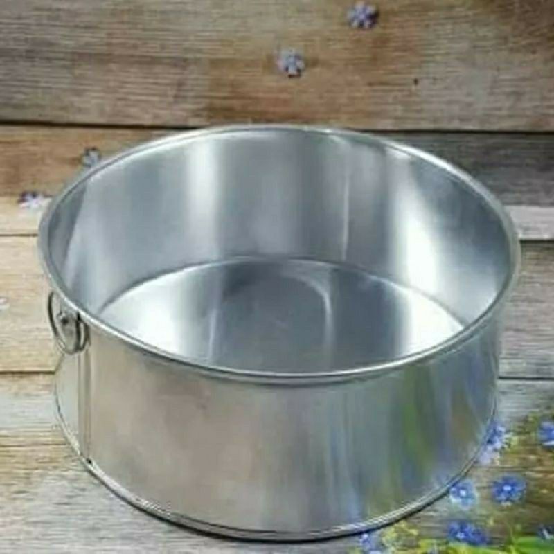 Loyang bulat pres 18cm Tinggi 7cm