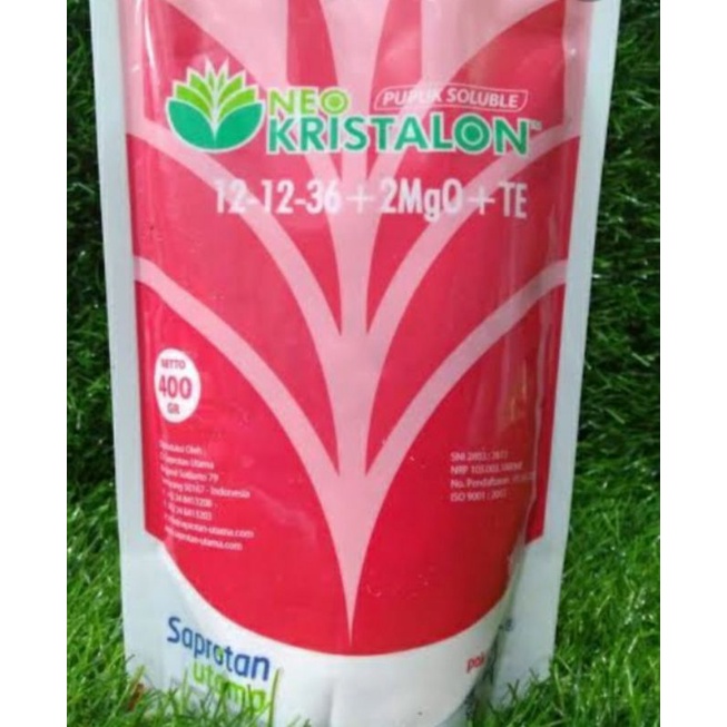 Pupuk Neo kristalon merah.