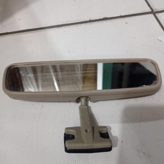 Spion dalam mobil APV ERTIGA Universal