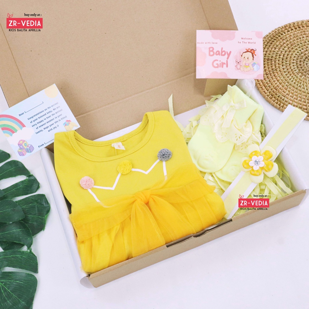 [QUEEN] Hampers Baby Girl 0-18 Month / Gift Dress Hadiah Kado Lahiran Bayi Perempuan Bulan New Born ZR Vedia