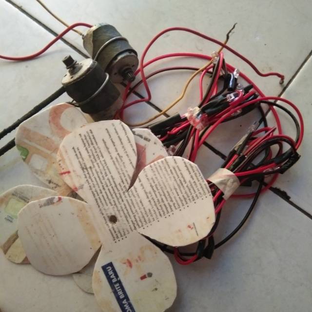 Lampu layangn dinamo+baling² custom+pangkon siap pasang di layangan