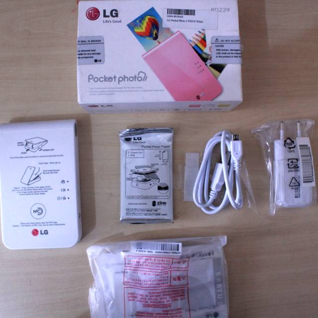 LG Pocket photo printer