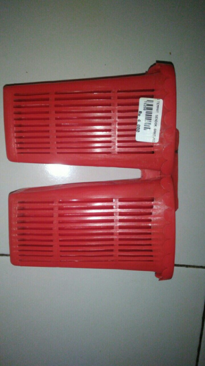 Ultra 298 Tempat Sendok Gantung Tembok Plastik Sekat Doff Tebal