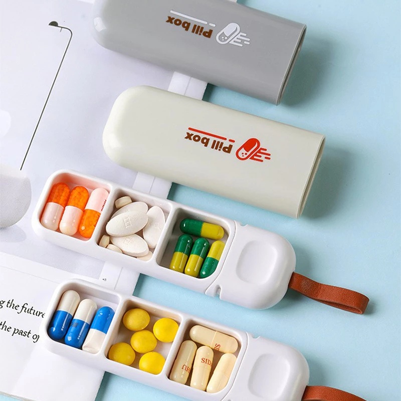 [1PC 3 Grids Portable Mini Tablet Dispenser Pill Box ][ Outdoor Moisture-proof Travel Container][Drug Dispenser Medicine Holder]