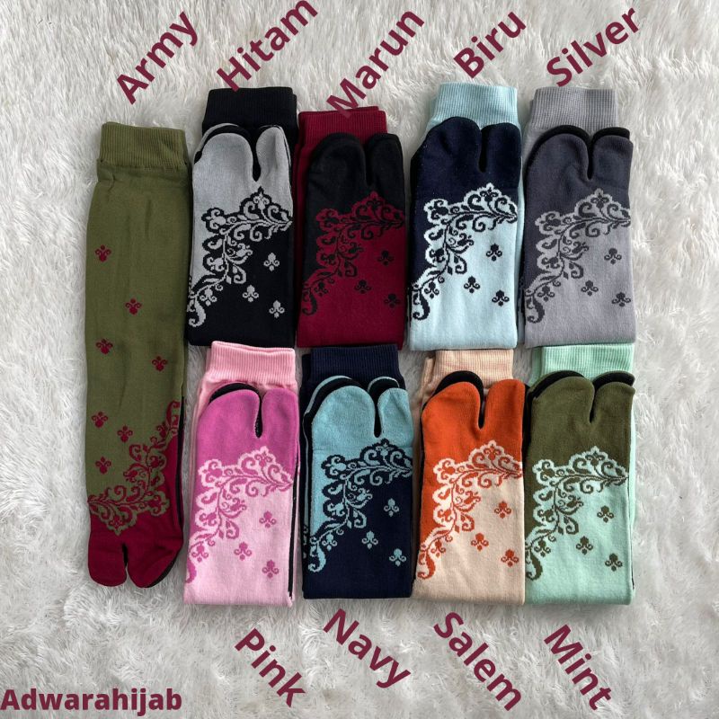 ADWARA HIJAB Kaos Kaki Jempol Muslimah Motif Bunga Akar Tapak Hitam (Panjang dan Tebal)