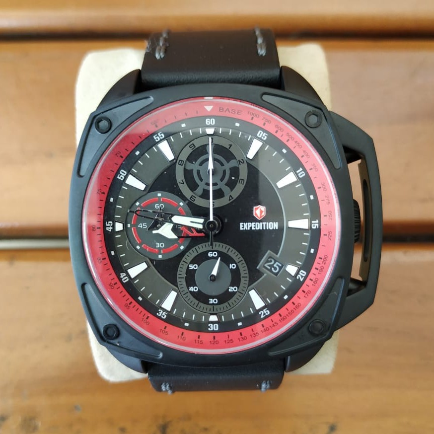 Expedition E 6646 Red Black Leather