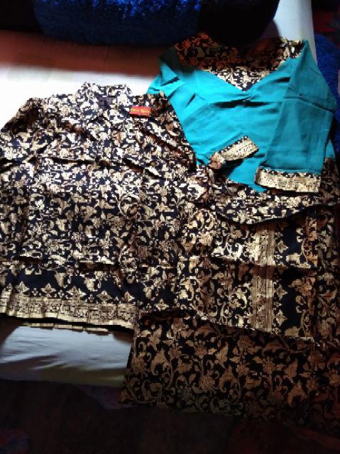 Couple Vivian Seroja Lumbung Batik Maura Couple - Sania Ruffle Couple Batik Modern