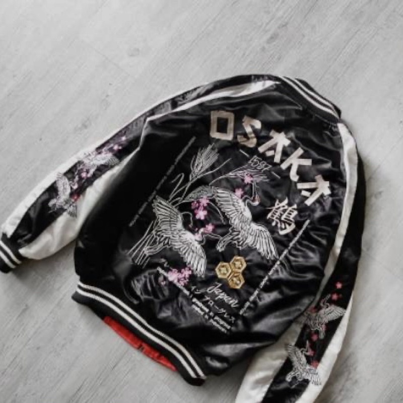 Sukajan memphis osaka by memphisorigins (PRELOVED)